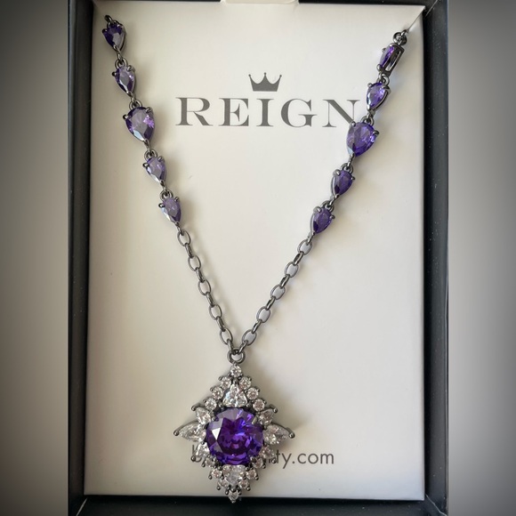 Bomb Party Reign Villain Under Her Rule Necklace - Picture 2 of 7